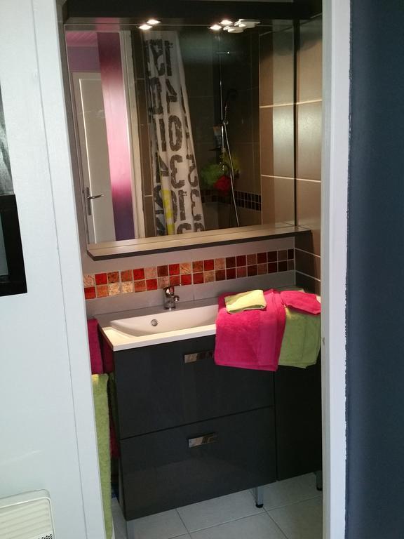 Petit Studio Au Calme Villa La Crau Exteriör bild